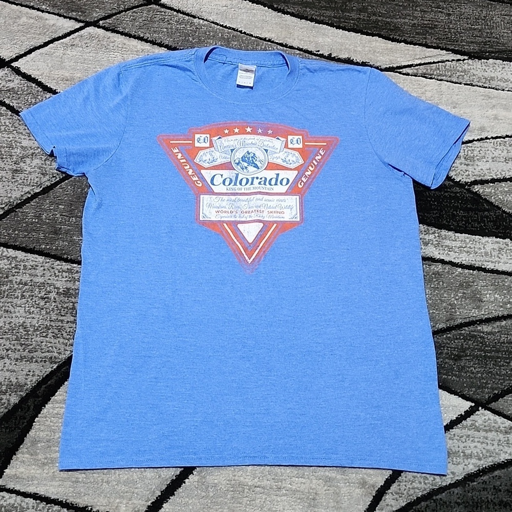 COLORADO KING OF THE MOUNTAIN UNISEX WORLD'S GREATEST SKIING TEE-SHIRT CREW-NECK